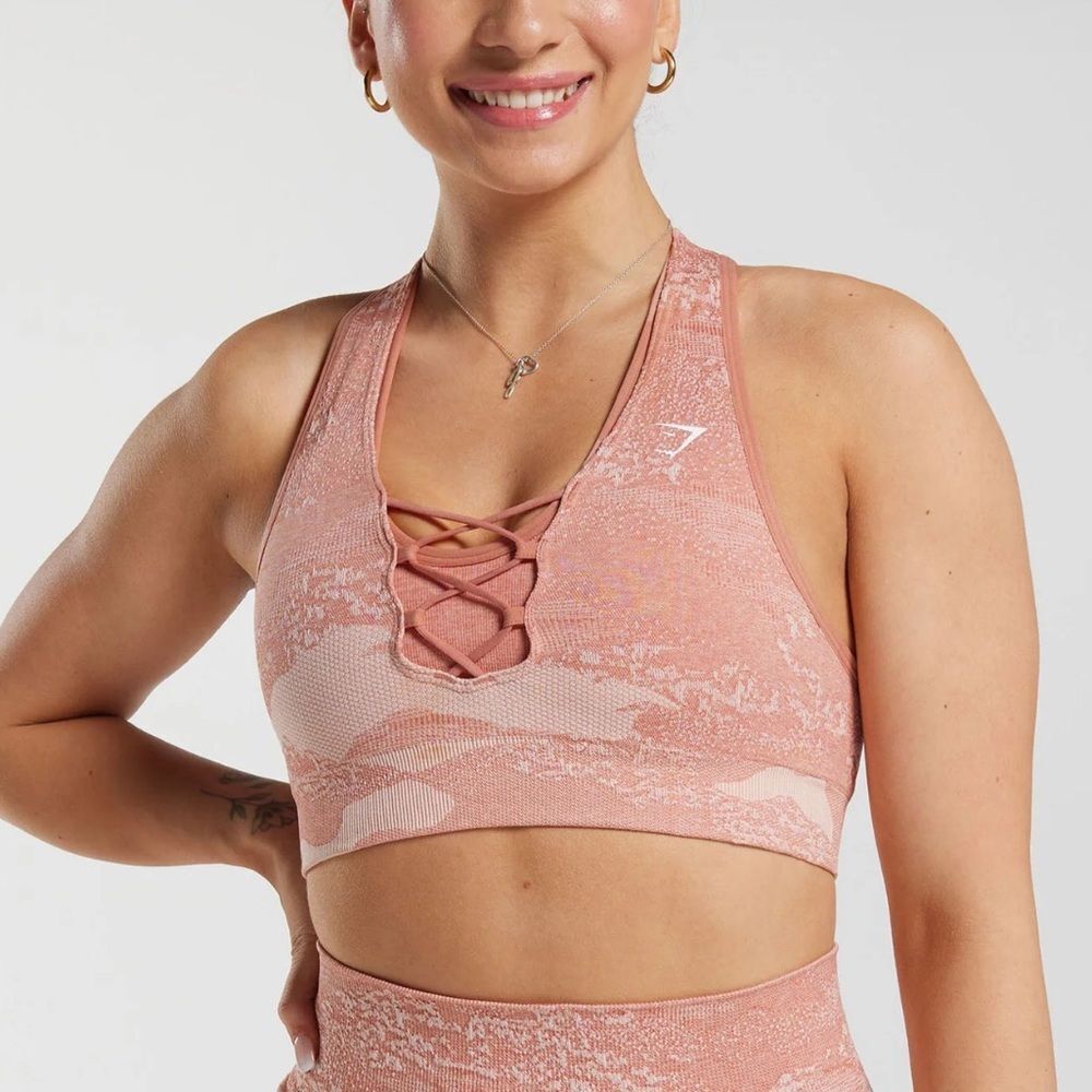Gymshark ADAPT CAMO SEAMLESS SPORTS BRA‎ MSupport Small Misty Pink-Hazy Pink NWT